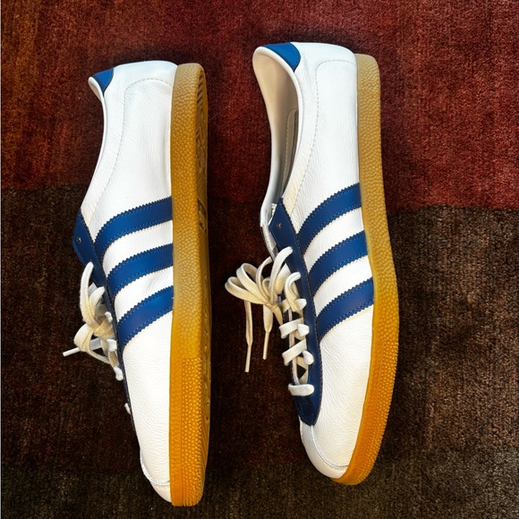 adidas Originals London White and Blue Sneakers - Picture 6 of 6